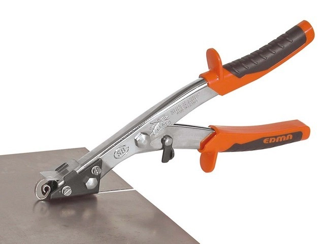 0110 Cisaille Grignoteuse Supercoup NR1 3 0110 Cisaille Grignoteuse Supercoup NR1