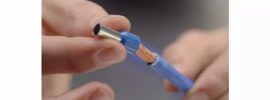 Pince à Sertir Automatique WIHA 210 Mm - 41246 3 Pince à Sertir Automatique WIHA 210 Mm - 41246