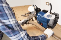 Touret à Meuler BG150 SCHEPPACH - 230V 50Hz 370W - 4903104901 7 Touret à Meuler BG150 SCHEPPACH - 230V 50Hz 370W - 4903104901 -Outillage Soldes SCHE0023 3