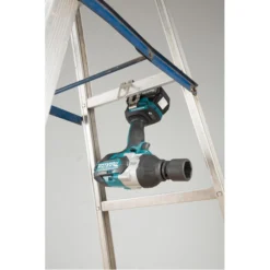 Boulonneuse à Chocs 18V Li-ion 5Ah 1050 Nm MAKITA - DTW1001RTJ 8 Boulonneuse à Chocs 18V Li-ion 5Ah 1050 Nm MAKITA - DTW1001RTJ -Outillage Soldes VOA25082 3