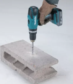 Perceuse Visseuse à Percussion MAKITA 18V Li-Ion 1.3Ah En Mallette ALU + KIT D'accessoires - HP457DWEX4 -Outillage Soldes hp457